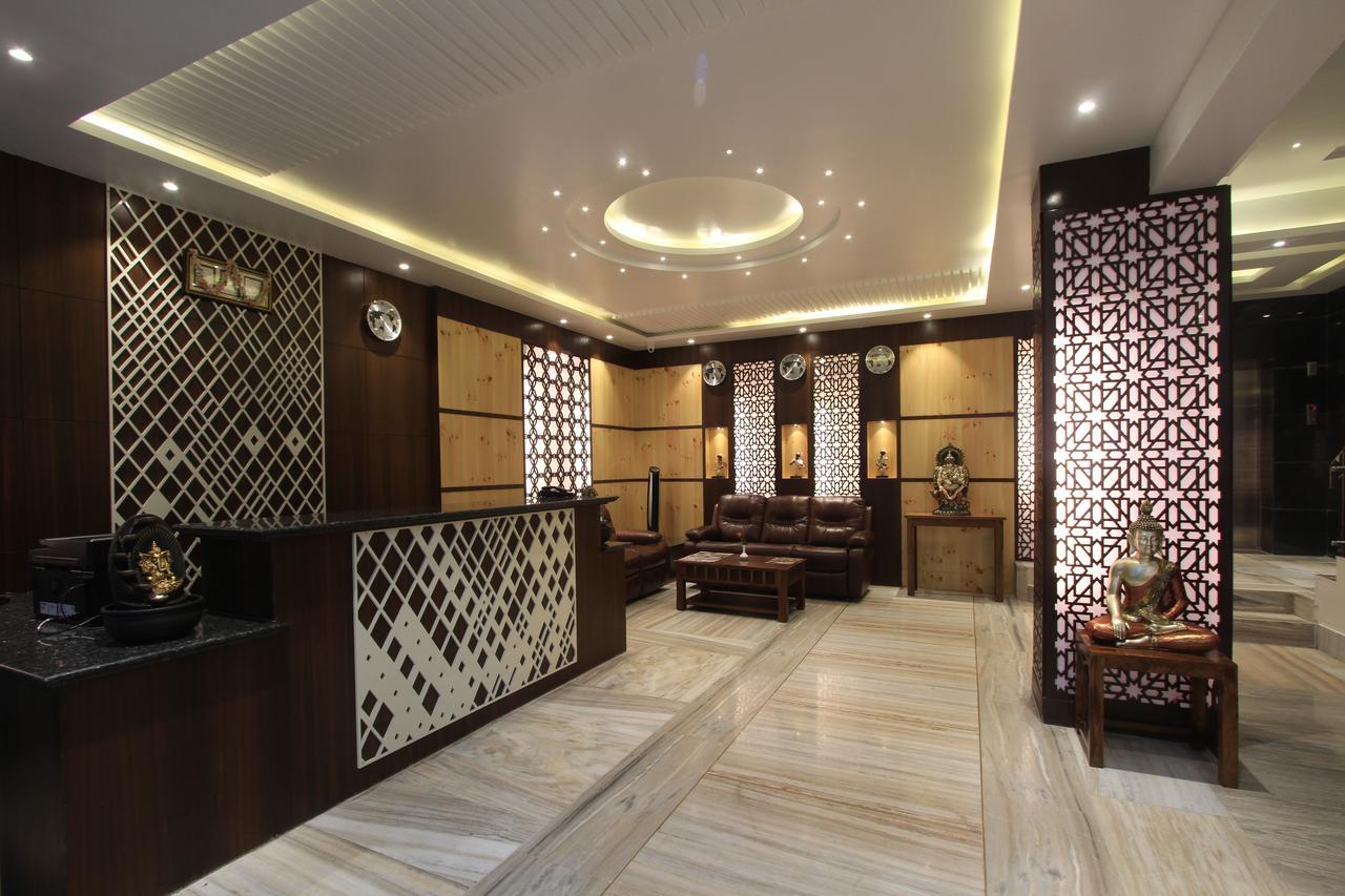 Sandesh Pride Mysore Buitenkant foto